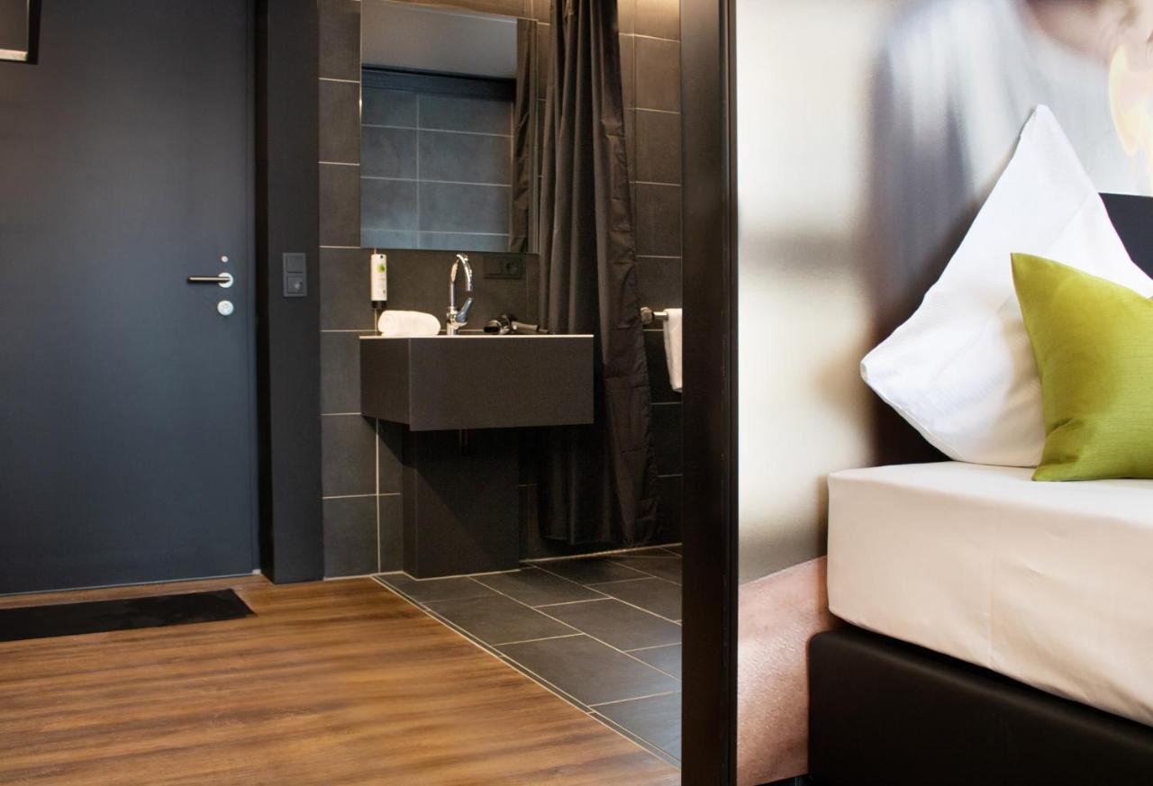 Rhe Hotel By Wmm Hotels Rheinau Exterior foto